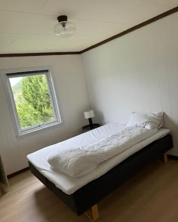 Sunde Fjord View, Easy And Cheap! Sula (More og Romsdal)